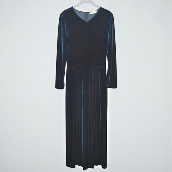 Giorgio Armani Le Collezioni Pine Green Luxurious Velvet Holiday Maxi Dress 6 - Picture 1 of 13